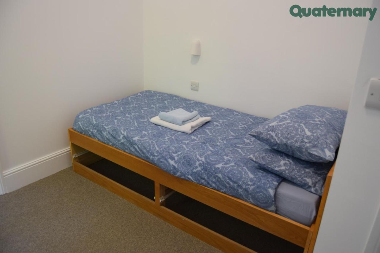 Fsc Juniper Hall Hostel Mickleham Luaran gambar