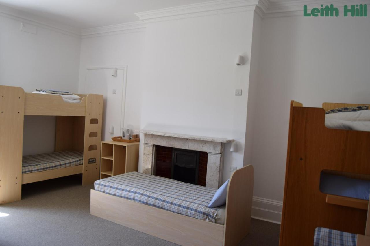 Fsc Juniper Hall Hostel Mickleham Luaran gambar
